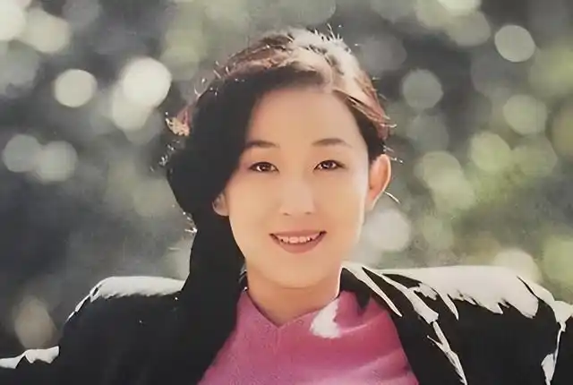 不整容的女明星_坚守初心的女明星_从出道一直很美没有黑料的明星,