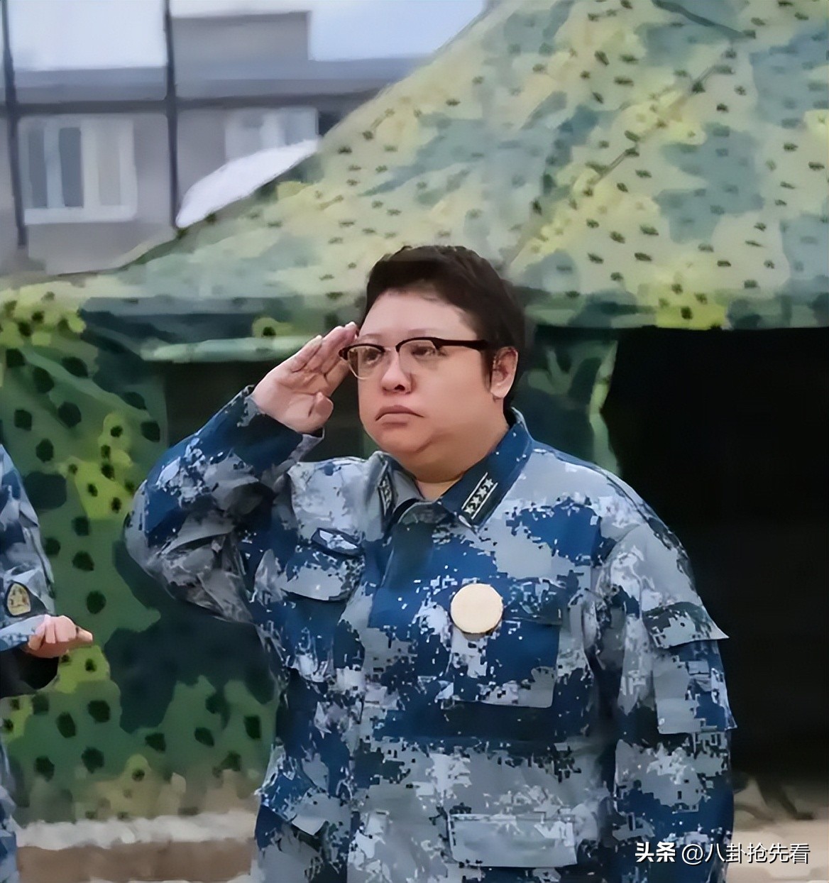 明星黑料最少的人是谁呀啊,_韩红塌房事件_韩红走个面争议