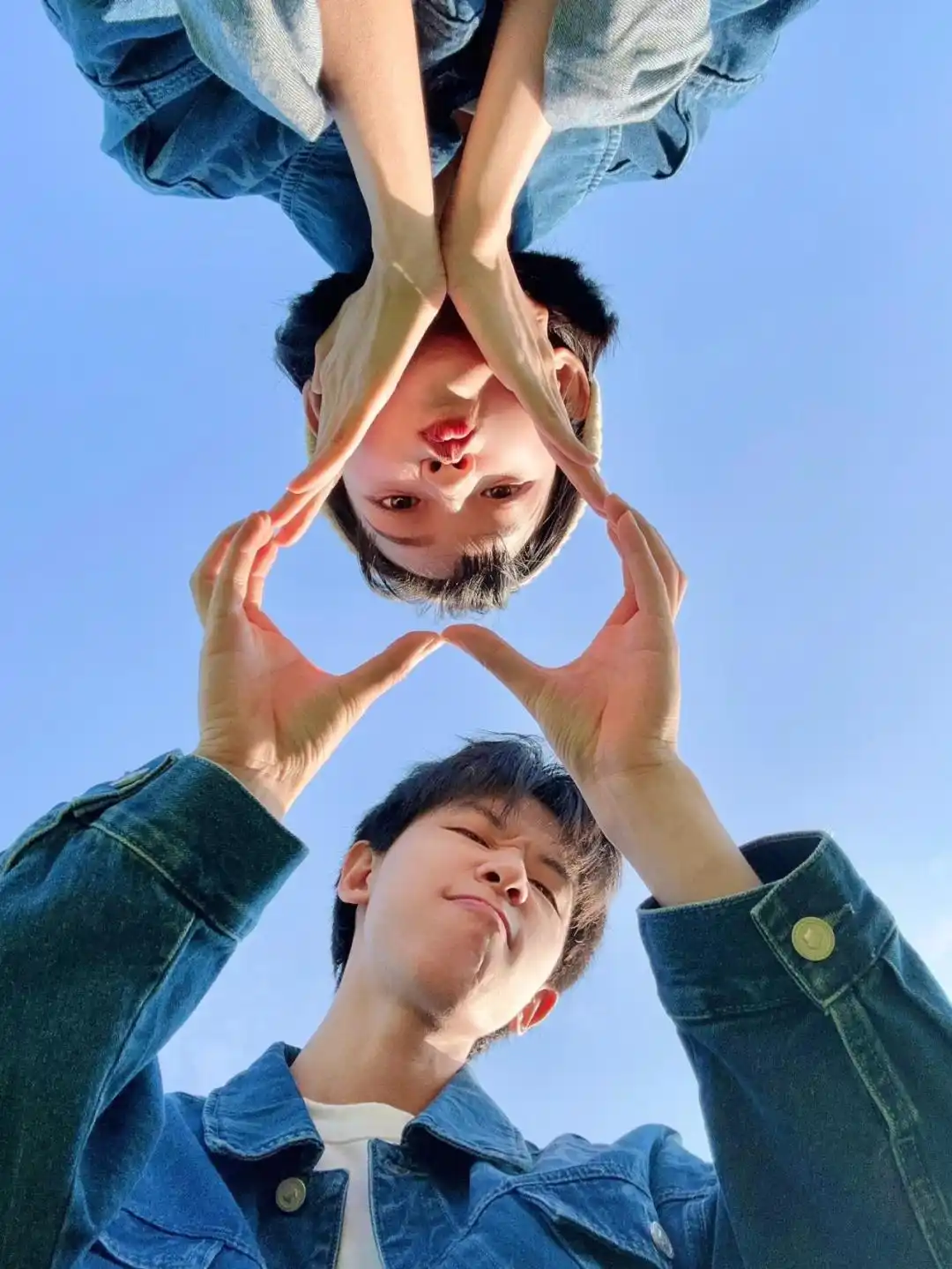 拍出与众不同的神仙合照_100种姿势摆拍双人_情侣照怎么拍才不土气